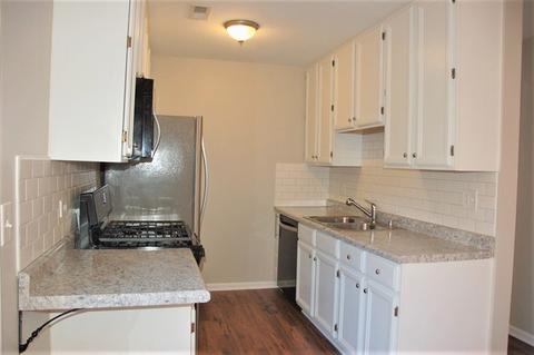 34 Silver Tree Cir, Cary, IL 60013 photo 7