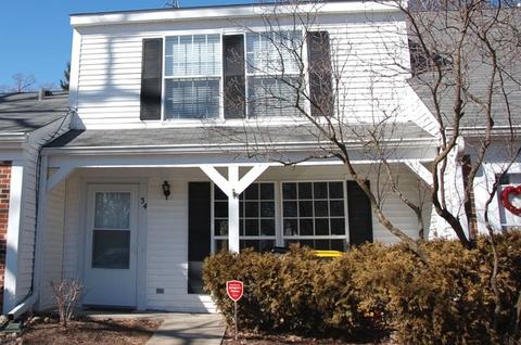 34 Silver Tree Cir, Cary, IL 60013 photo 1