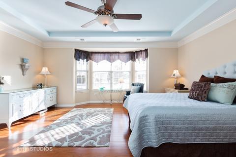 2499 Edgewater Dr, Elgin, IL 60124 photo 23