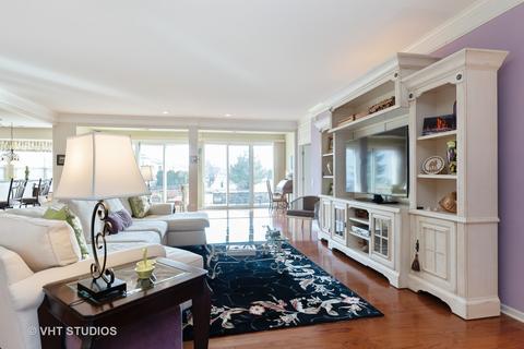 2499 Edgewater Dr, Elgin, IL 60124 photo 7