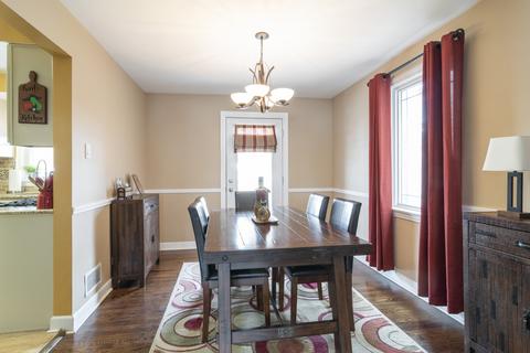 1808 Maple Ave, Berwyn, IL 60402 photo 3