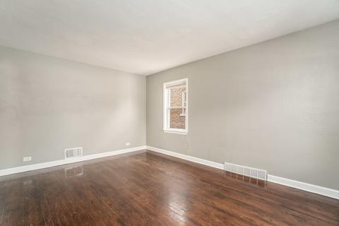 18101 School St, Lansing, IL 60438 photo 6