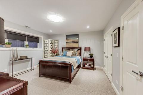 4849 S Champlain Ave, Chicago, IL 60615 photo 34