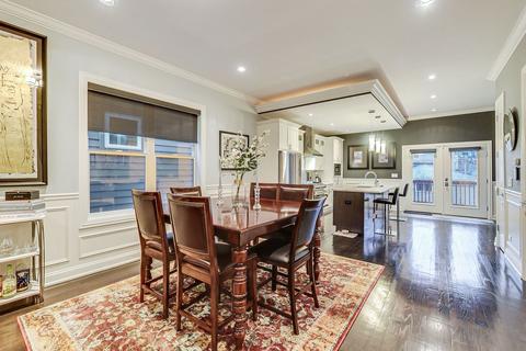 4849 S Champlain Ave, Chicago, IL 60615 photo 8