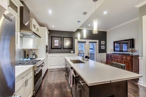 4849 S Champlain Ave, Chicago, IL 60615 photo 12