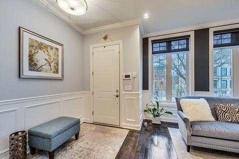4849 S Champlain Ave, Chicago, IL 60615 photo 2