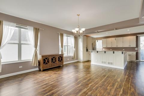 824 Red Barn Ln, Elgin, IL 60124 photo 3