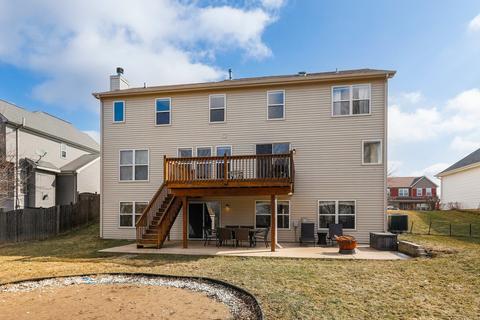 824 Red Barn Ln, Elgin, IL 60124 photo 43
