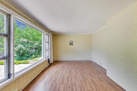540 Selborne Rd, Riverside, IL 60546 photo 22