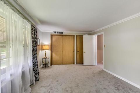 540 Selborne Rd, Riverside, IL 60546 photo 33