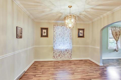 540 Selborne Rd, Riverside, IL 60546 photo 18