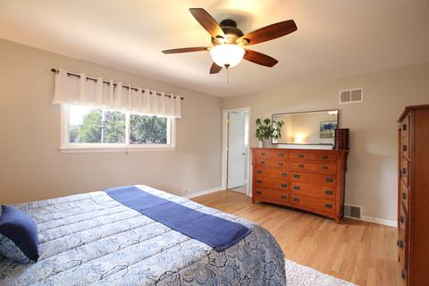 918 S Maple St, Mount Prospect, IL 60056 photo 25