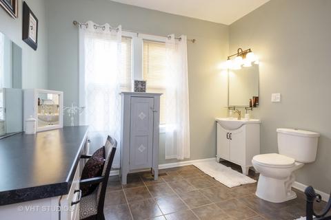 225 Smith Ave, Joliet, IL 60435 photo 11