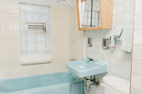 14831 Kenneth Ave, Midlothian, IL 60445 photo 18