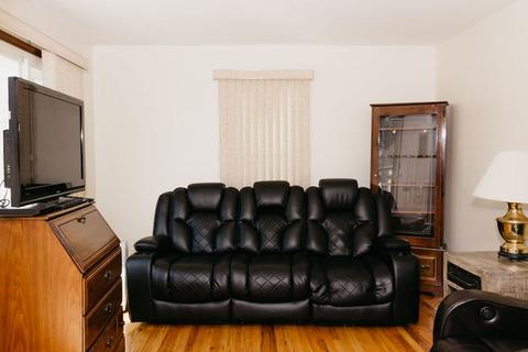 14831 Kenneth Ave, Midlothian, IL 60445 photo 3