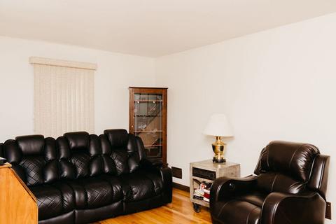 14831 Kenneth Ave, Midlothian, IL 60445 photo 2