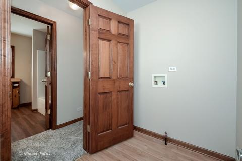 636 E Washington St, Marengo, IL 60152 photo 10
