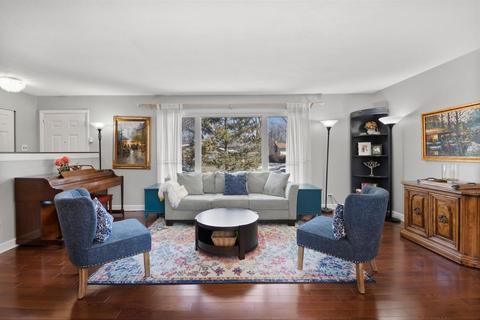520 Pine St, Deerfield, IL 60015 photo 4