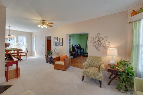 1015 E Grove St, Bloomington, IL 61701 photo 9