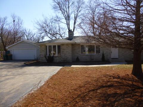 1755 Low Ave, Mchenry, IL 60050 photo 2