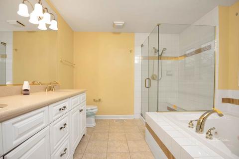 1303 Cranbrook Cir, Aurora, IL 60502 photo 19