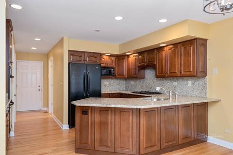 1303 Cranbrook Cir, Aurora, IL 60502 photo 13