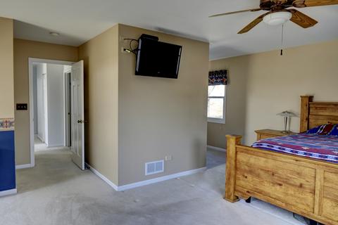 2085 Monday Dr, Elgin, IL 60123 photo 10
