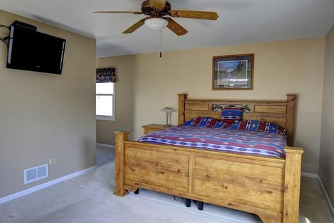 2085 Monday Dr, Elgin, IL 60123 photo 11