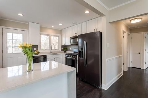 1029 Longaker Rd, Northbrook, IL 60062 photo 7