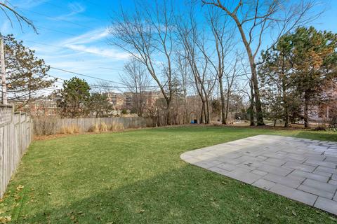 1029 Longaker Rd, Northbrook, IL 60062 photo 4