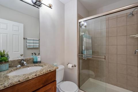 1305 Newcastle Ln, Hoffman Estates, IL 60169 photo 13