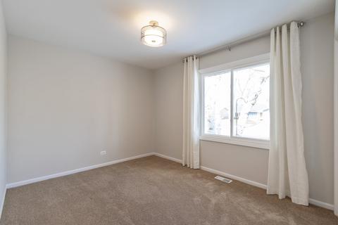 1305 Newcastle Ln, Hoffman Estates, IL 60169 photo 25