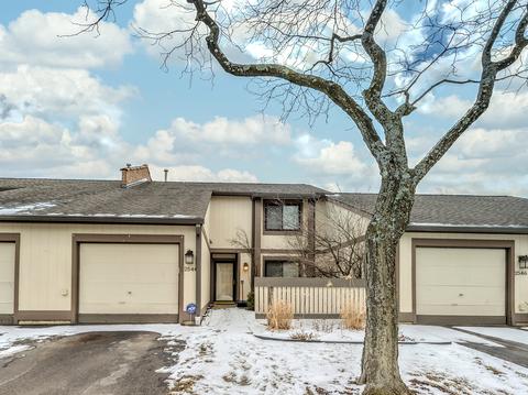 2544 Yarrow Ln, Rolling Meadows, IL 60008 photo 1