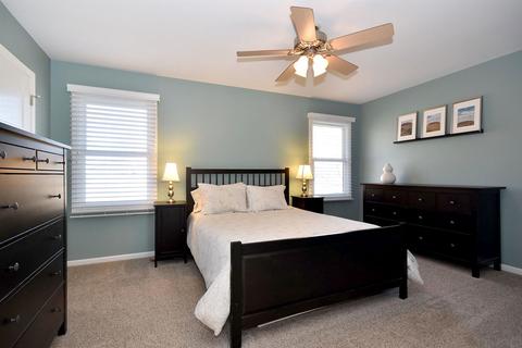 700 Holly Dr, Bartlett, IL 60103 photo 21