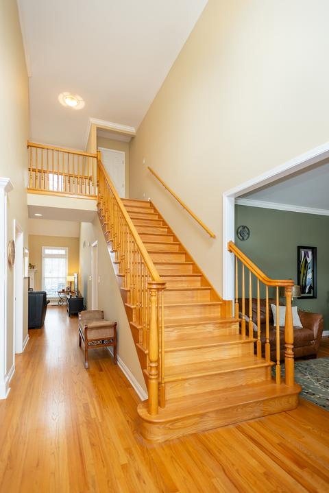 991 Deerpath Rd, Aurora, IL 60506 photo 9