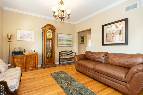 991 Deerpath Rd, Aurora, IL 60506 photo 11