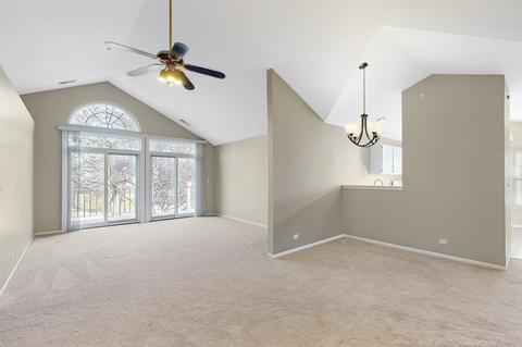 426 Cromwell Cir #3, Bartlett, IL 60103 photo 4