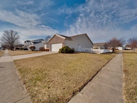 508 Wildberry Dr, Normal, IL 61761 photo 32