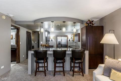 30 E Huron St #1010, Chicago, IL 60611 photo 5