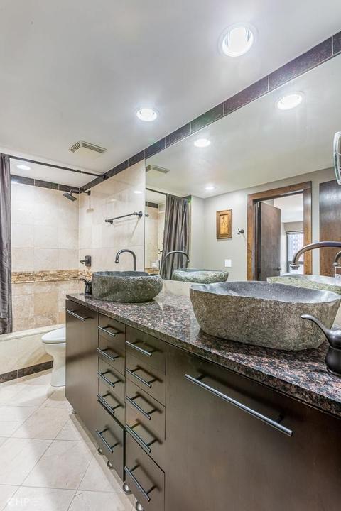 30 E Huron St #1010, Chicago, IL 60611 photo 17