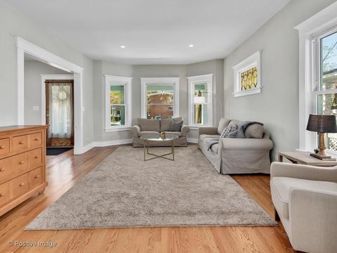 423 W Wesley St, Wheaton, IL 60187 photo 8