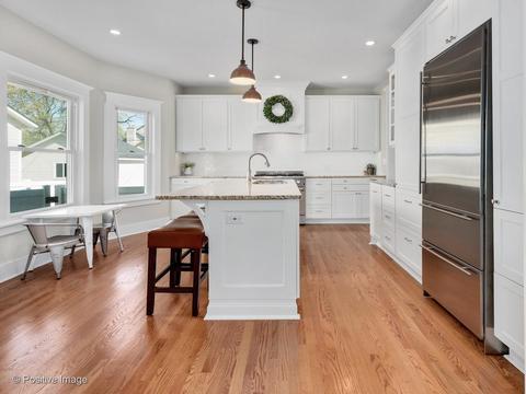 423 W Wesley St, Wheaton, IL 60187 photo 5