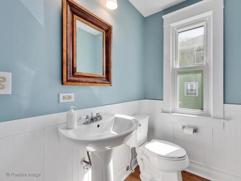 423 W Wesley St, Wheaton, IL 60187 photo 21