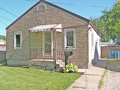 2827 2nd St, Peru, IL 61354 photo 1