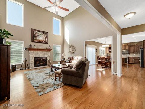 20 Landon Cir, Wheaton, IL 60189 photo 7