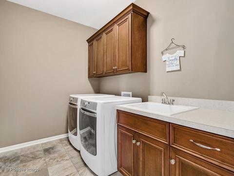 20 Landon Cir, Wheaton, IL 60189 photo 17