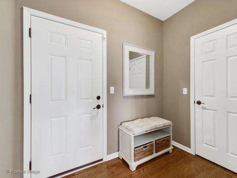 20 Landon Cir, Wheaton, IL 60189 photo 18