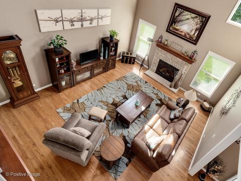 20 Landon Cir, Wheaton, IL 60189 photo 8