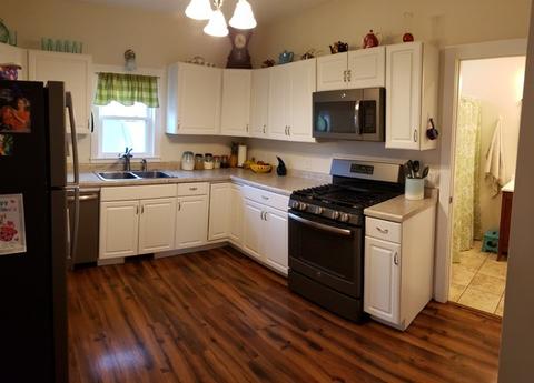 911 E 3rd St, Sterling, IL 61081 photo 5