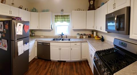 911 E 3rd St, Sterling, IL 61081 photo 6